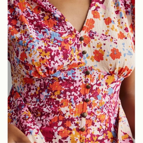 34. Anthropologie Floral Flutter Sleeves Cropped Smocked Top Blouse Medium - Picture 4 of 7